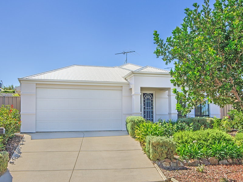 Image of 15 Horizon Ave Seaford Rise for sale with Professionals Christies Beach real estate agency