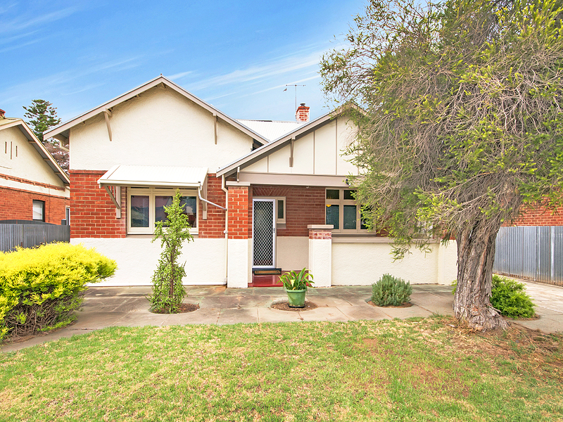Image of 5 Bedford Street Croydon for sale with Professionals Christies Beach real estate agency